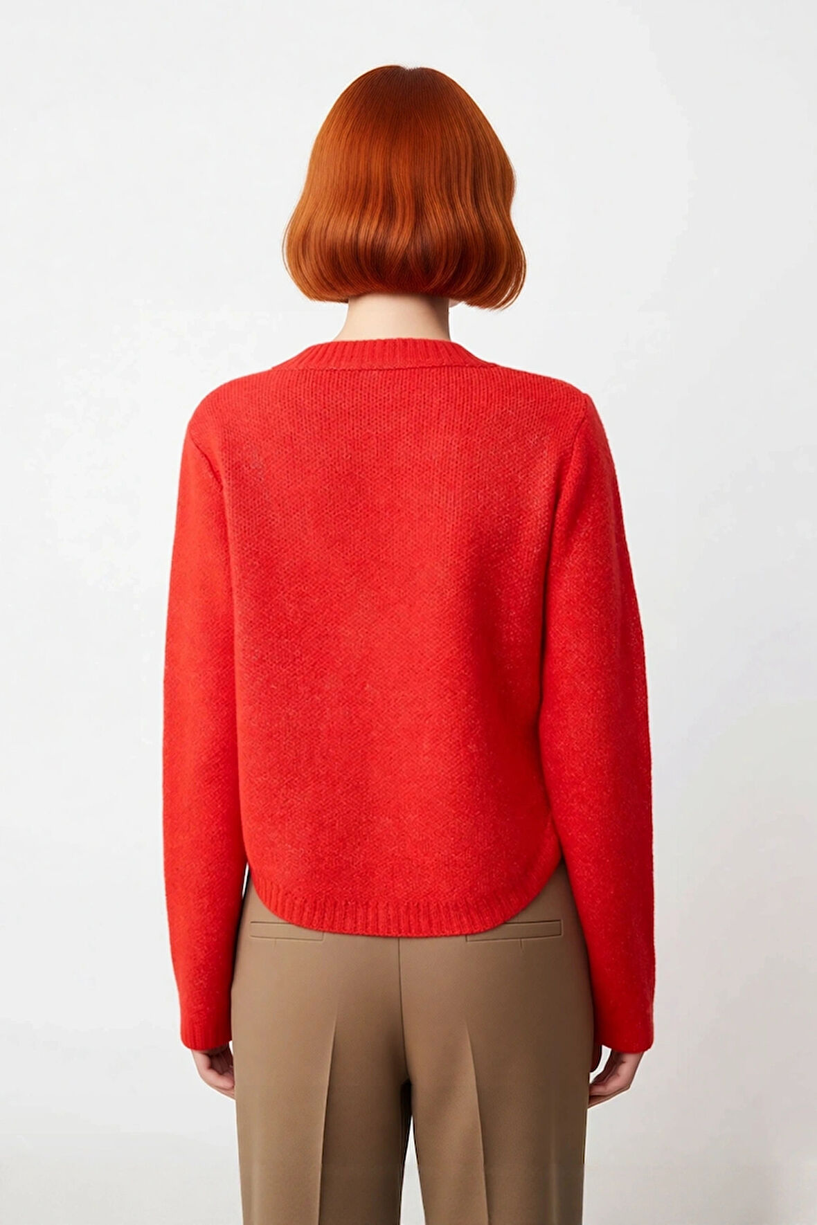 Kadın Regular Boy Orta Kalınlıkta Rahat Oversize Triko Kazak Şık Yan Düğme Detaylarıyla Öne Çıkıyor