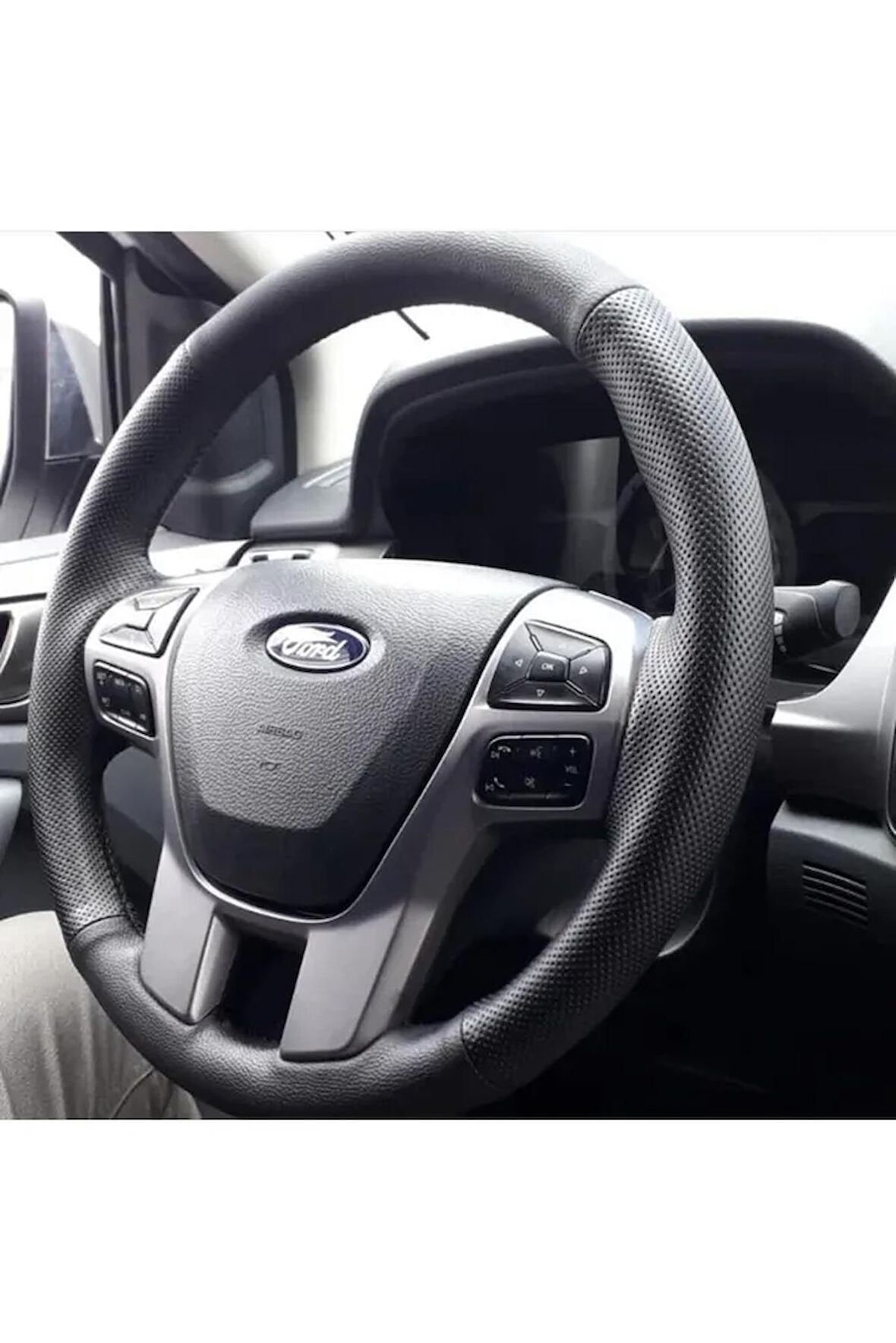 FORD RANGER 2016 ARACA ÖZEL DİKMELİ DİREKSİYON KILIFI(ORJİNAL DERİSİ ÜZERİNE YAPILACAK)