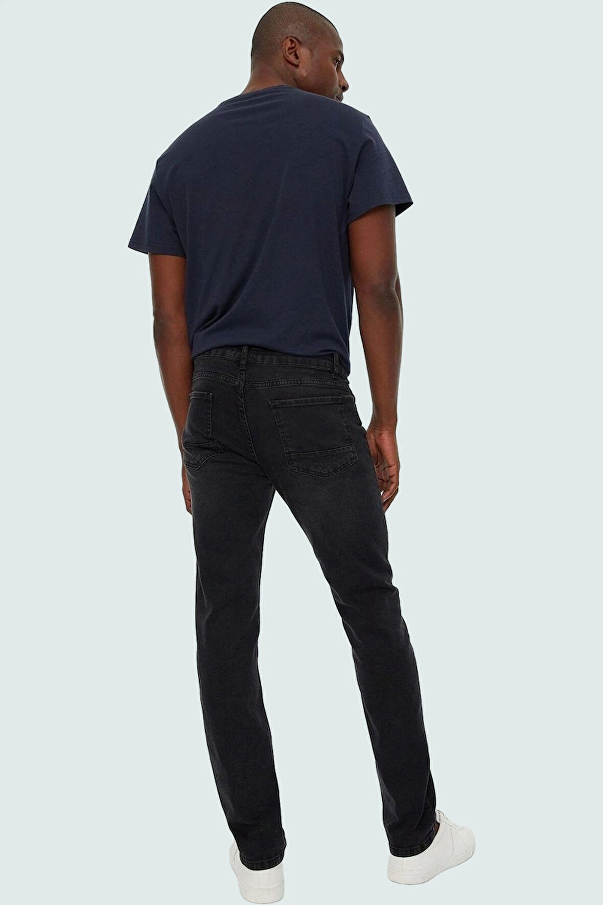 Erkek Boru Paça Denim Pantolon Slim Fit Esnek Pamuk Günlük Şıklık Yaz Aylarının Vazgeçilmezi