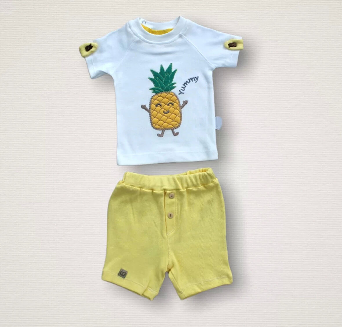 6-9 9-12 12-18 Ay Ananas Nakışlı Kısa Kollu Sweatli Şortlu 2li Kız-erkek Bebek Takımı Sarı