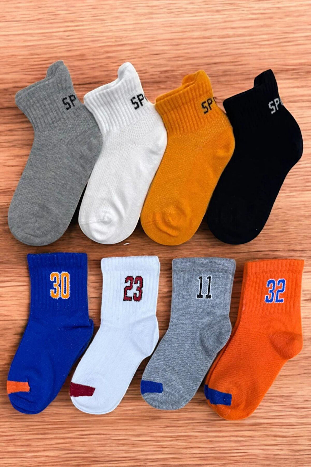 8 Çift Burun Dikişsiz Sport Desenli Erkek Çocuk Soket