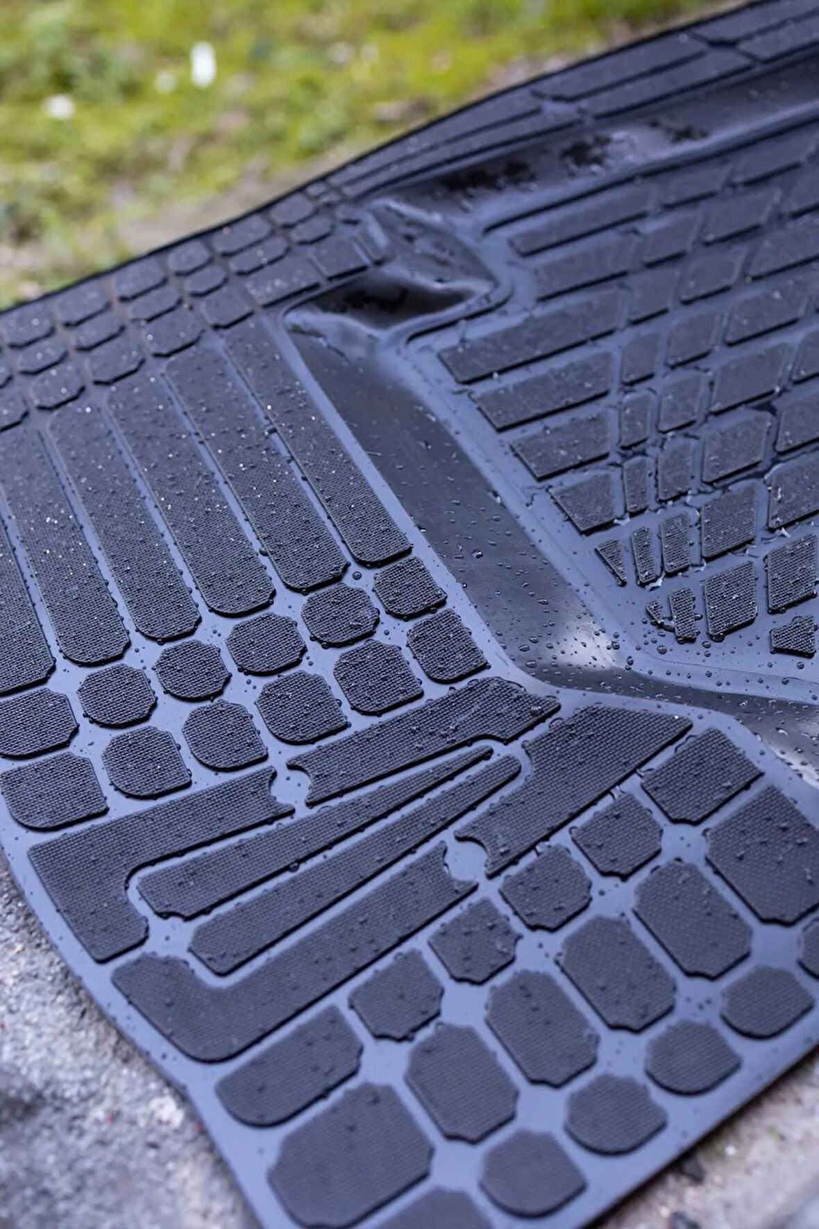 Outlander Hybrit 2020 Uyumlu 4d Havuzlu Üniversal Yeni Nesil Paspas Siyah