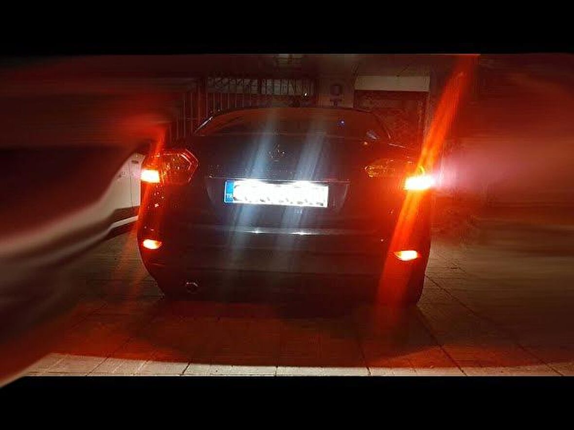 Renault Fluence LED Plaka Aydınlatma Ampulu 6000K Beyaz FEMEX T10