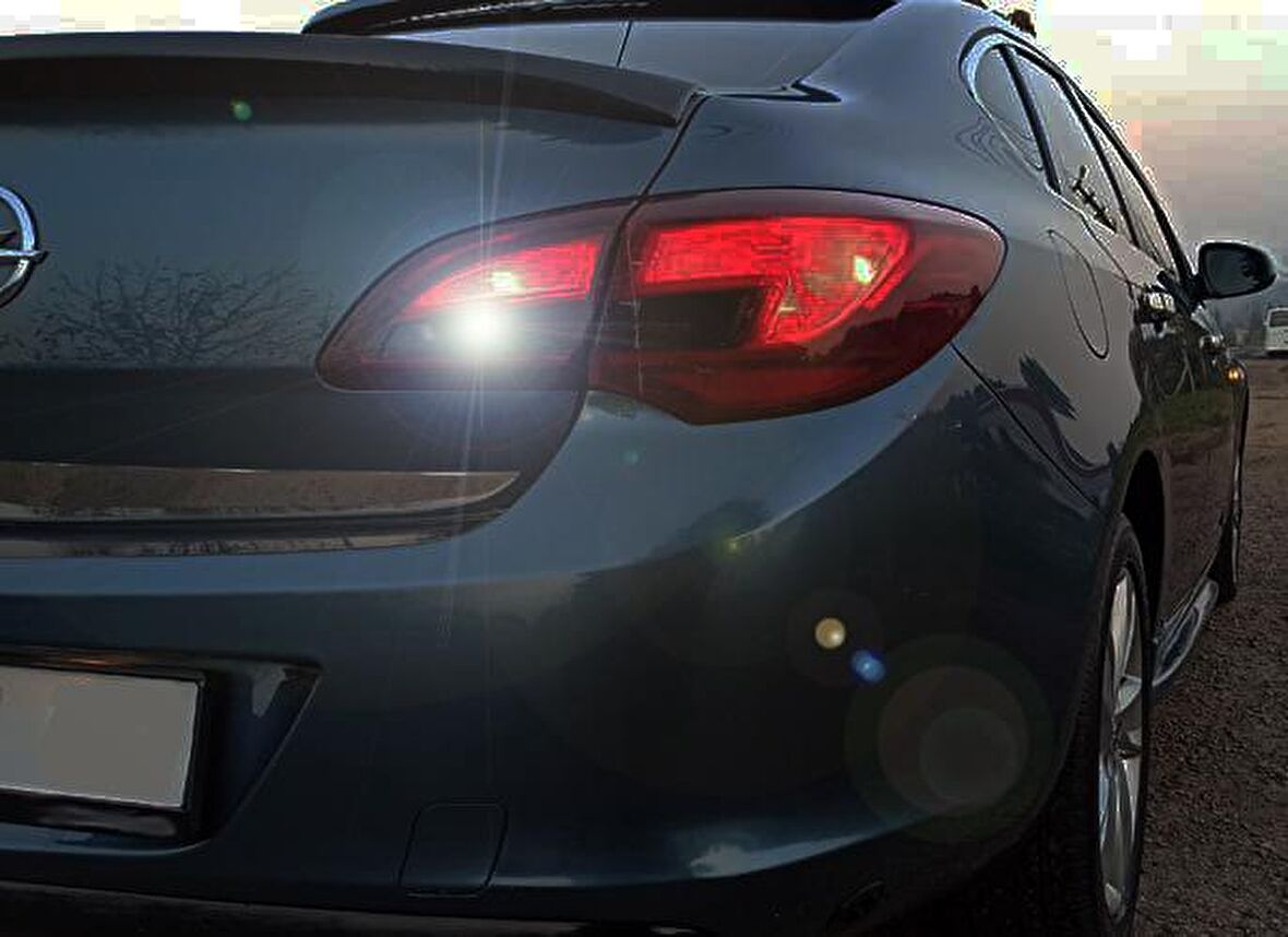 Opel Astra J Sedan Geri Vites LED Far Ampulu FEMEX T15 W16W 1 Adet