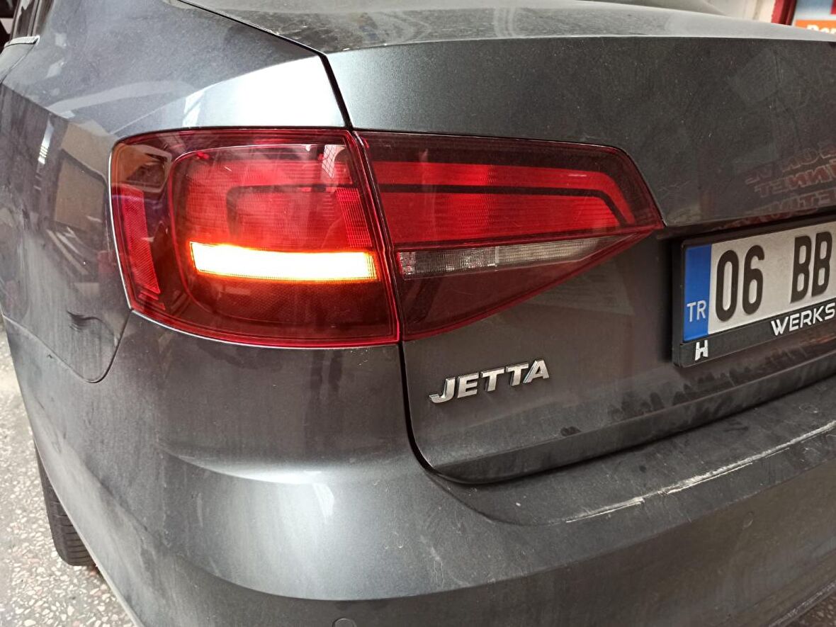 Volkswagen Jetta MK6 Led Arka Sinyal Aydınlatma Ampulu FEMEX Premium