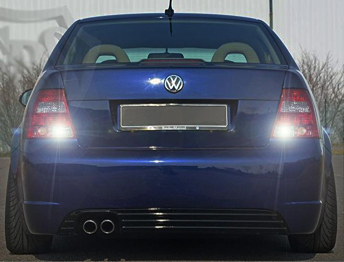 Volkswagen Bora Led Geri Vites Aydınlatma Ampulu FEMEX P21W