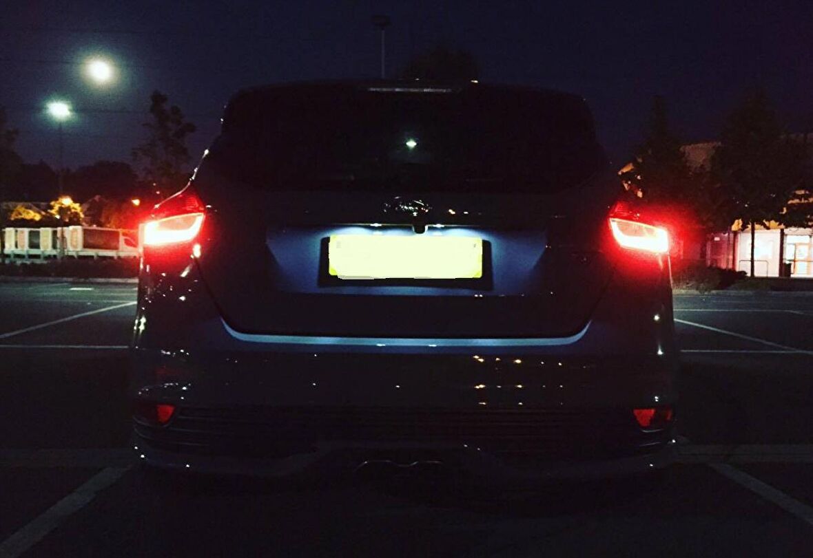 Ford Focus Hatchback Arka Sis Led Aydınlatma Ampul Femex P21W Kırmızı