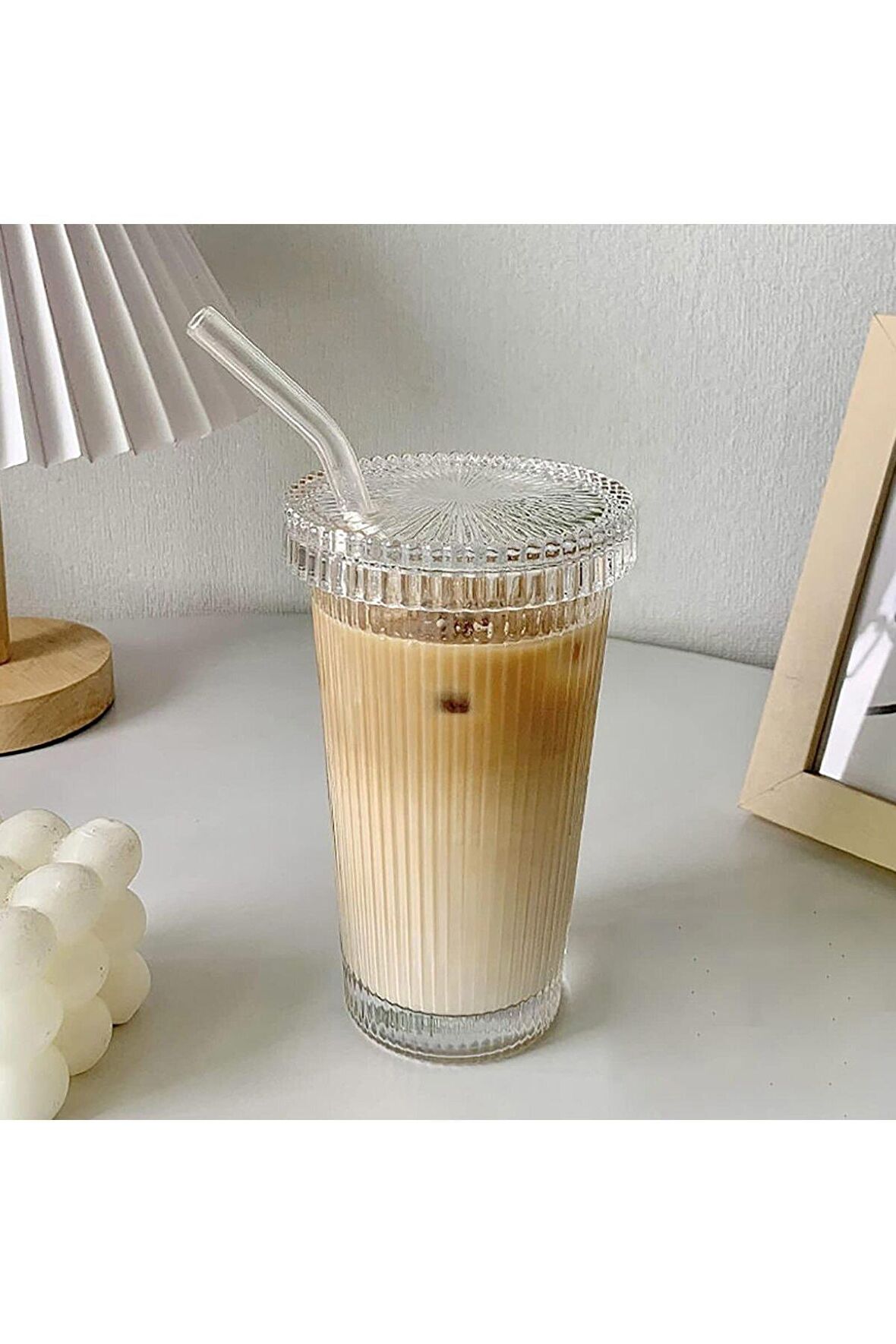 4 Adet 600 ML Mika Origami Stil Kapaklı Cam Pipetli Bardak Origami Stil Soğuk Kahve Meşrubat Bardağı