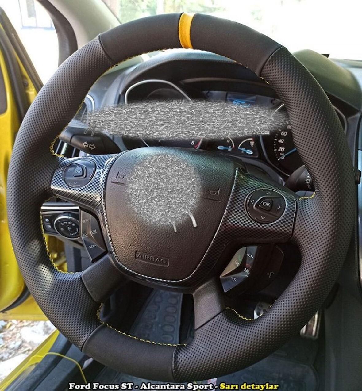 Ford Focus 3 Araca Özel Direksiyon Kılıfı (Noktalı ve Nubuk Yüzüklü)
