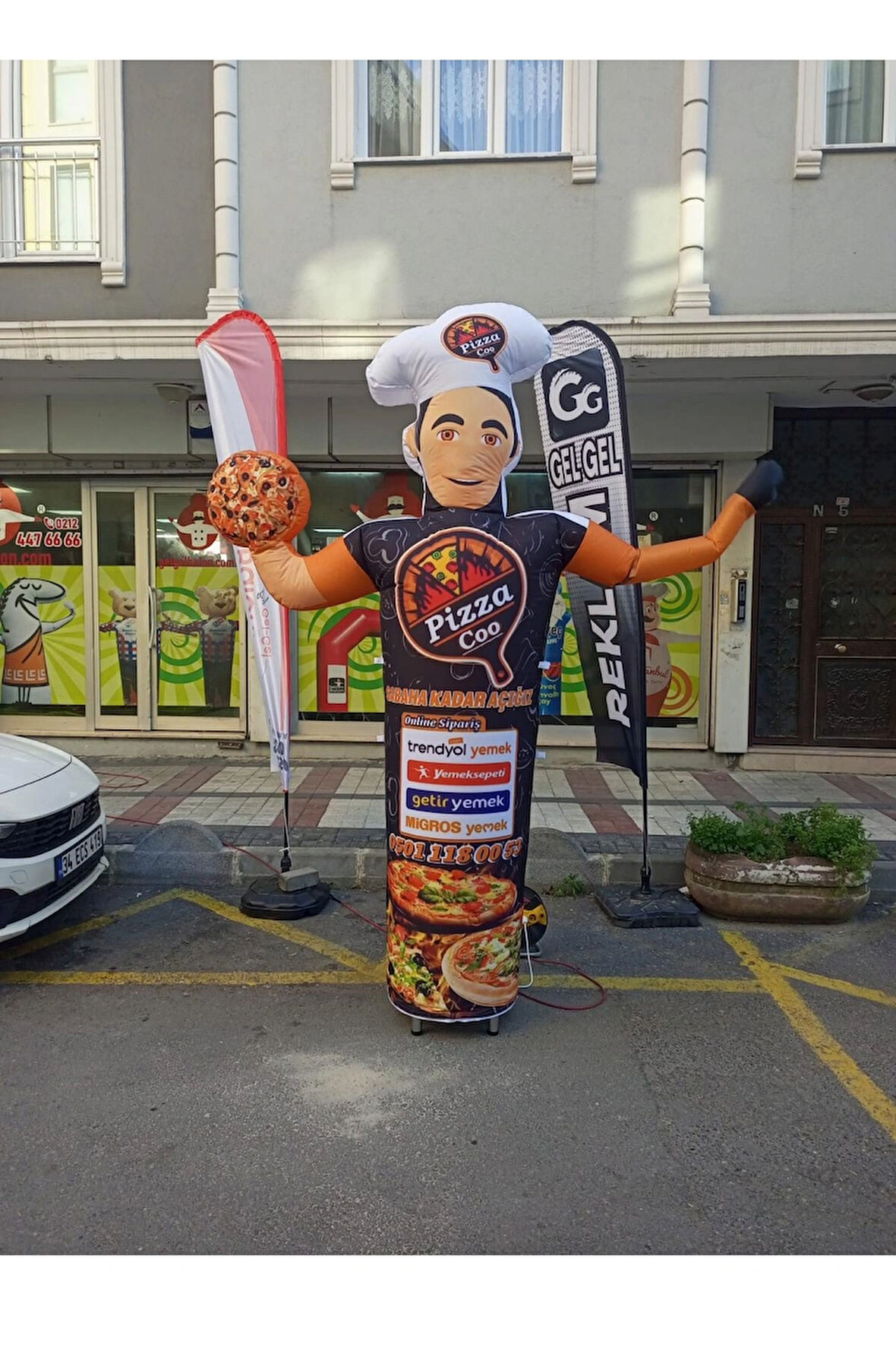 KİŞİYE ÖZEL TASARIM VE BASKILAR İLE 3 METRE BOYUNDA MDF ALT TABLA REKLAM BALONU