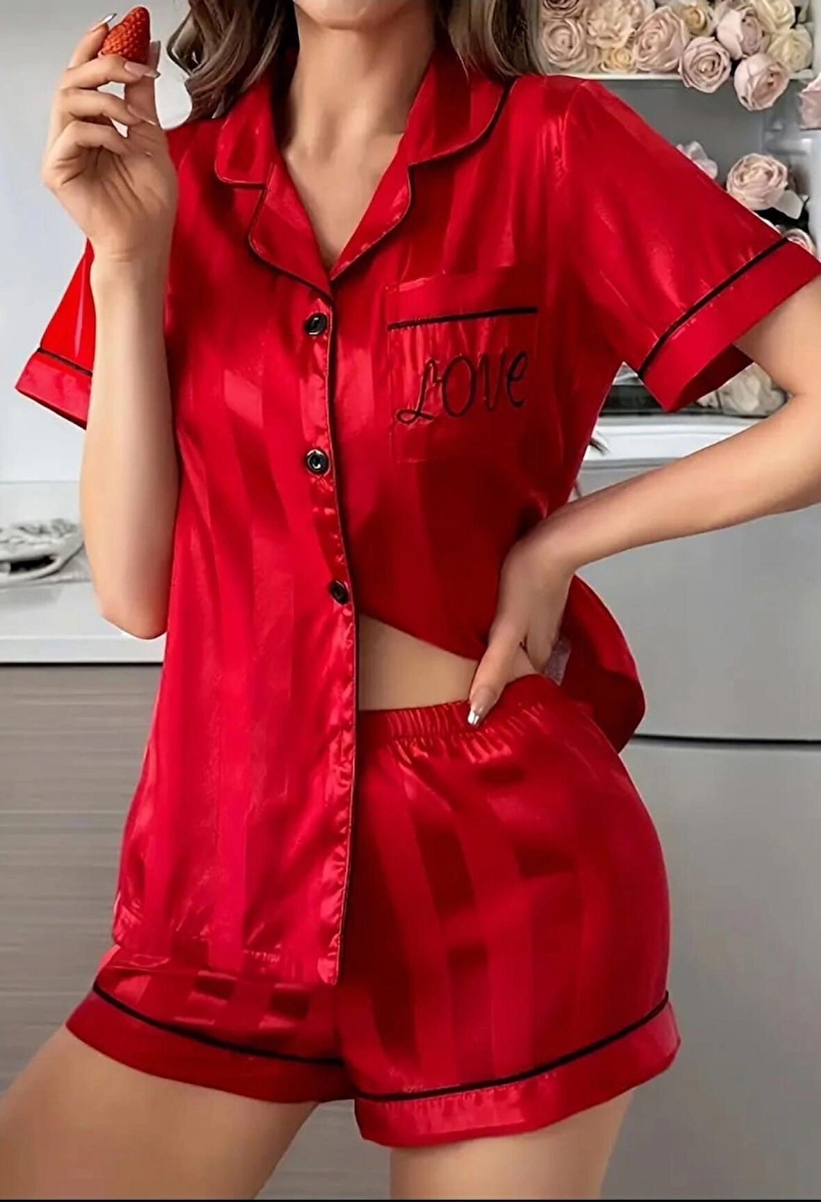 KIRMIZI SATEN ŞIK ŞORTLU TAKIM