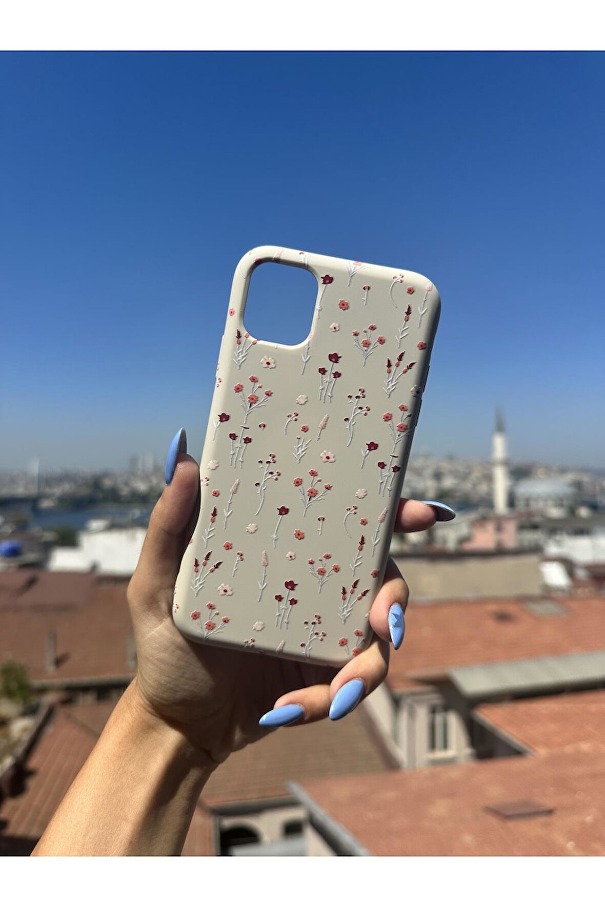 Samsung Galaxy A36 Uyumlu Çiçekler Tasarımlı Telefon Kılıfı - Krem