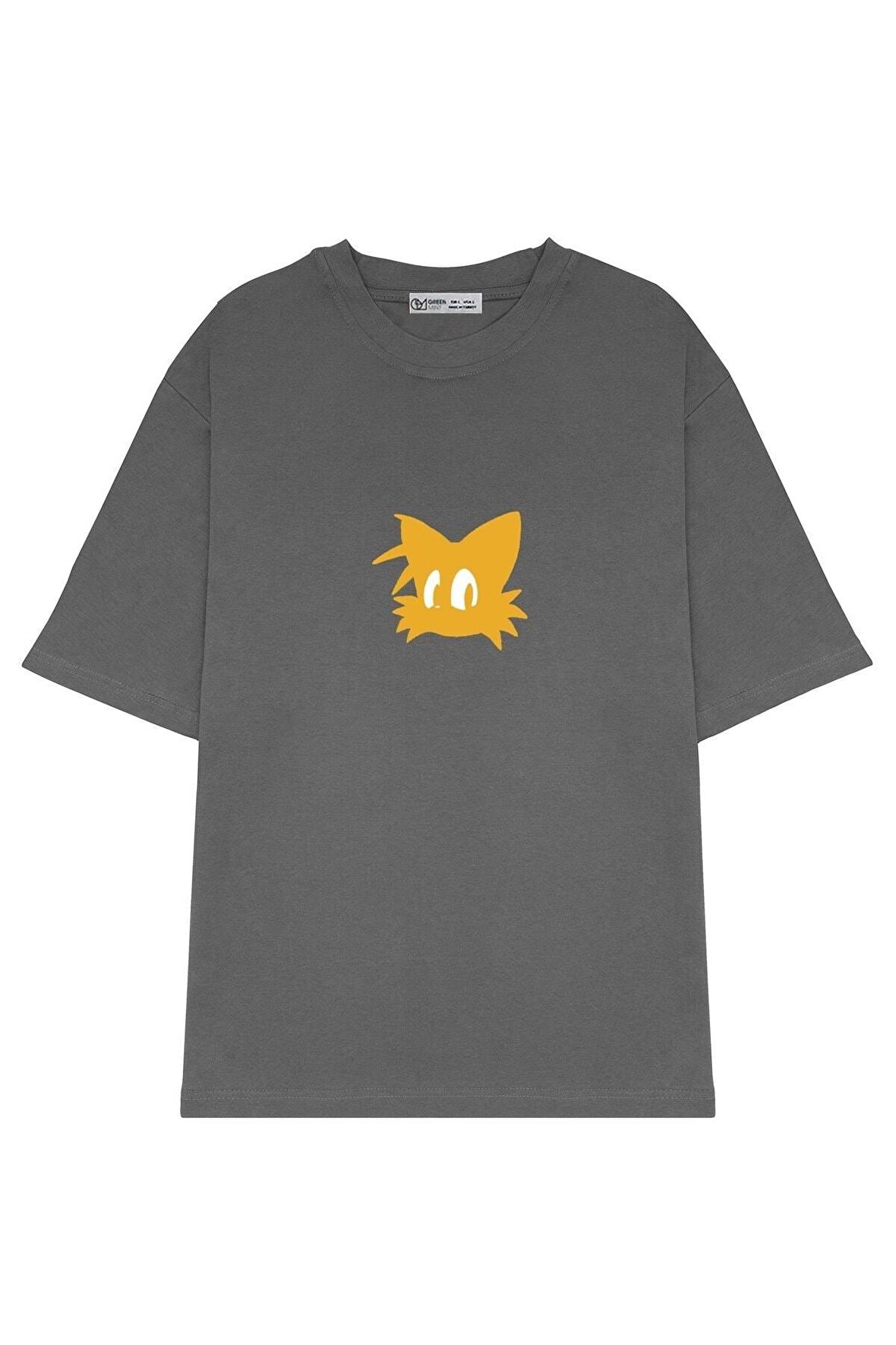 Unisex Oversize T-shirt Tails