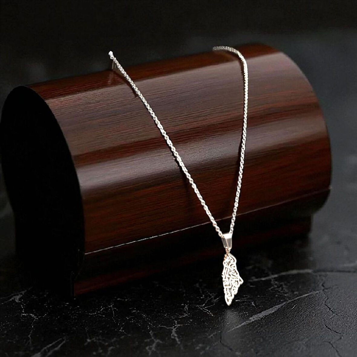 Filistin Harita Model İşlemeli Tasarım Çelik Kolye