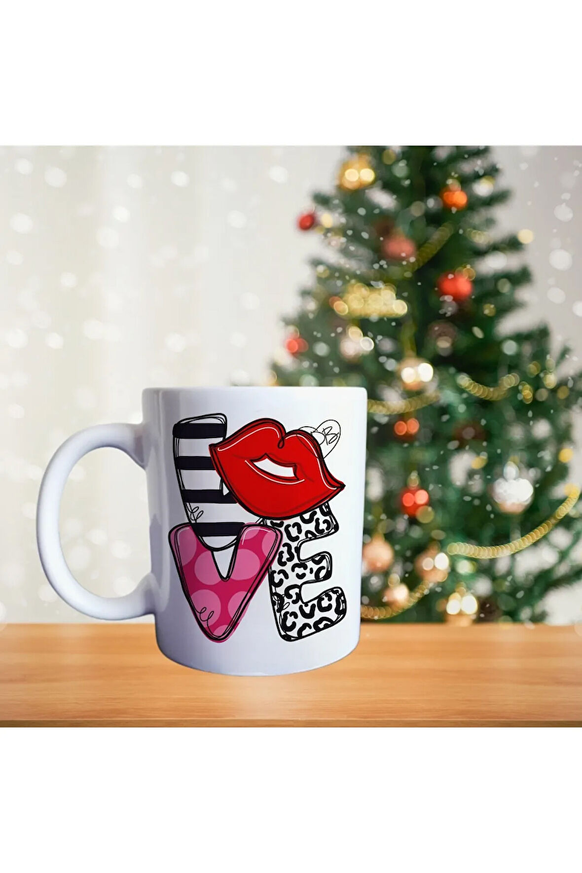 Öpücük Ve Love Porselen Kupa