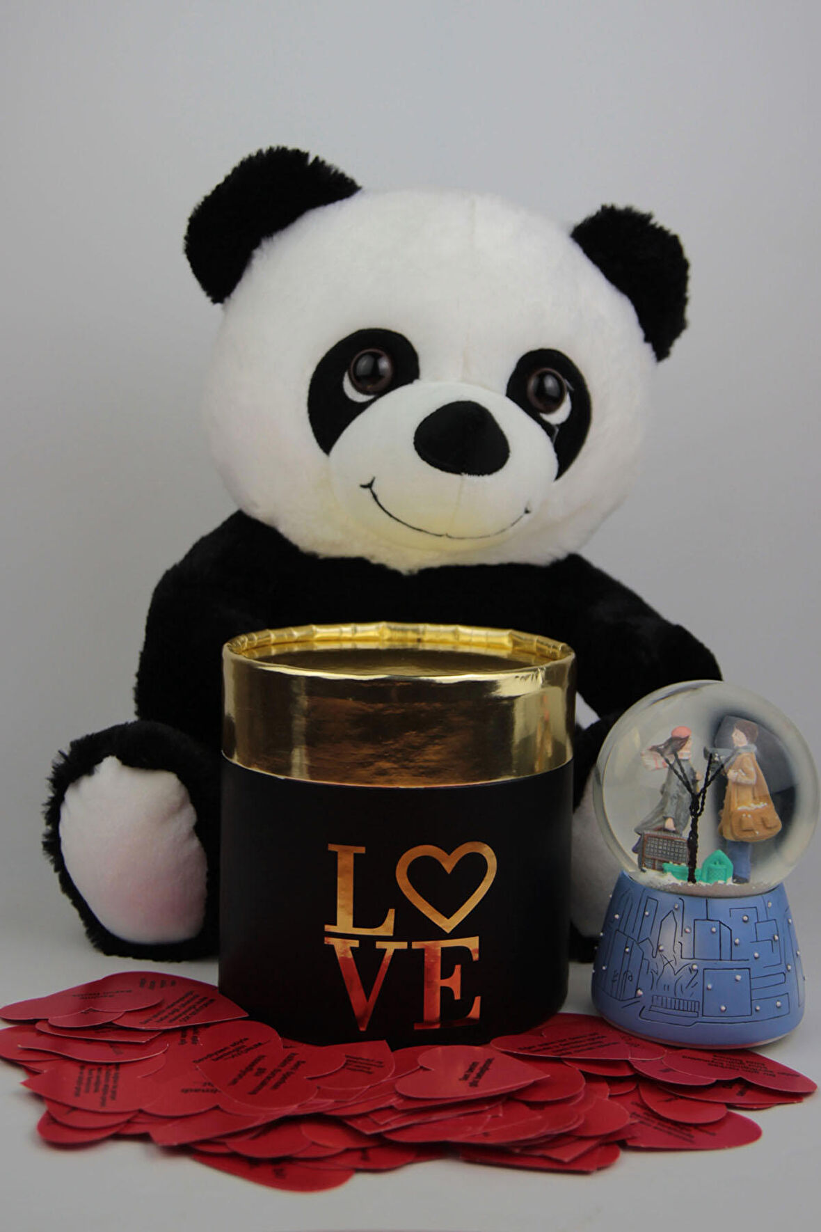 Sevgiliye Kar Küre Panda Peluş 365 gün Aşk Sözler Love Yazılı Oval Kutu Set Hediye