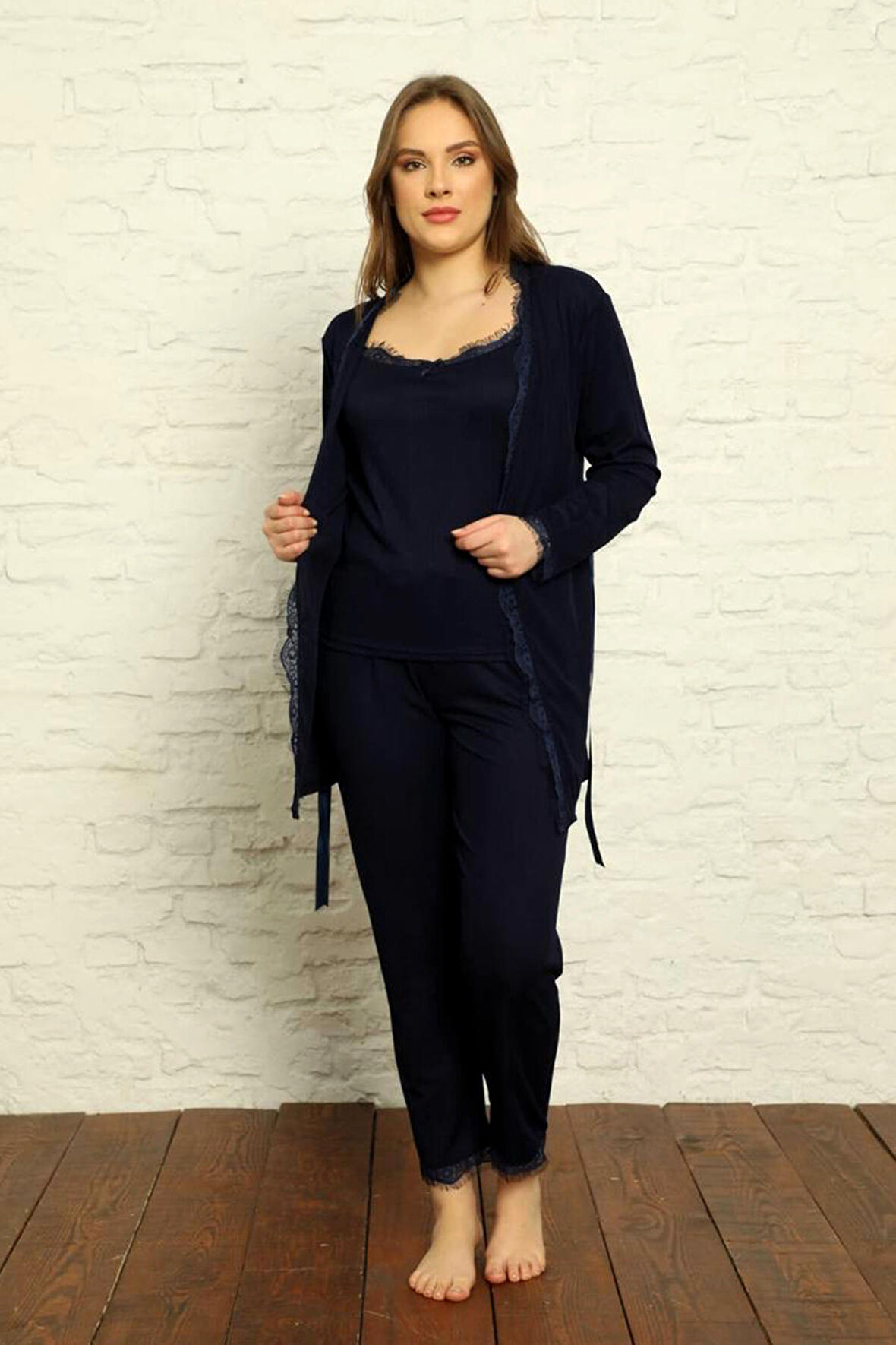 Sabahlıklı Dantel Detaylı Pegasus Kadın Pijama Takımı-Çeyizlik Takım- Geniş Beden Aralığı