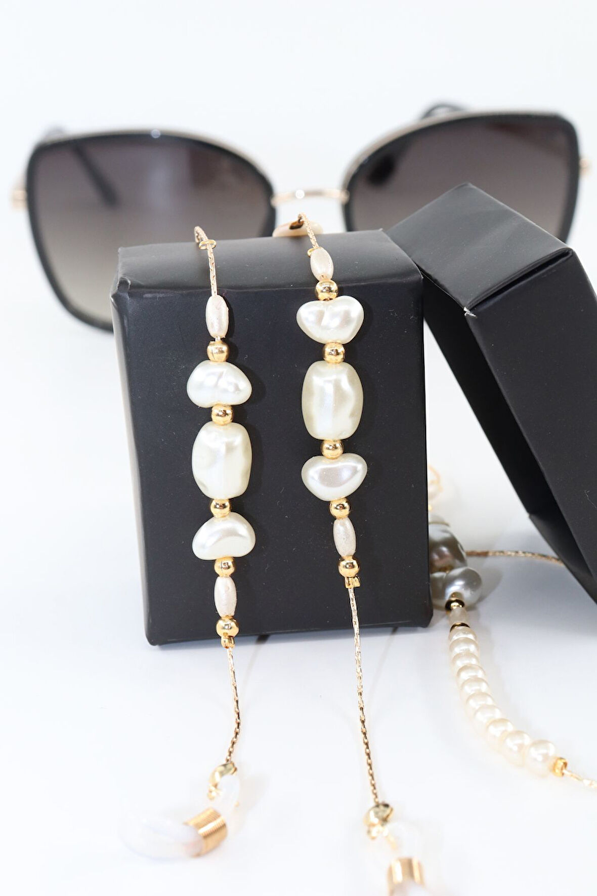 Gold Inci Boncuklu Gözlük Ipi. Kadın Gözlük Zinciri. Gözlük Ipi. Gözlük Ipi Askısı. Gözlük Zinciri.