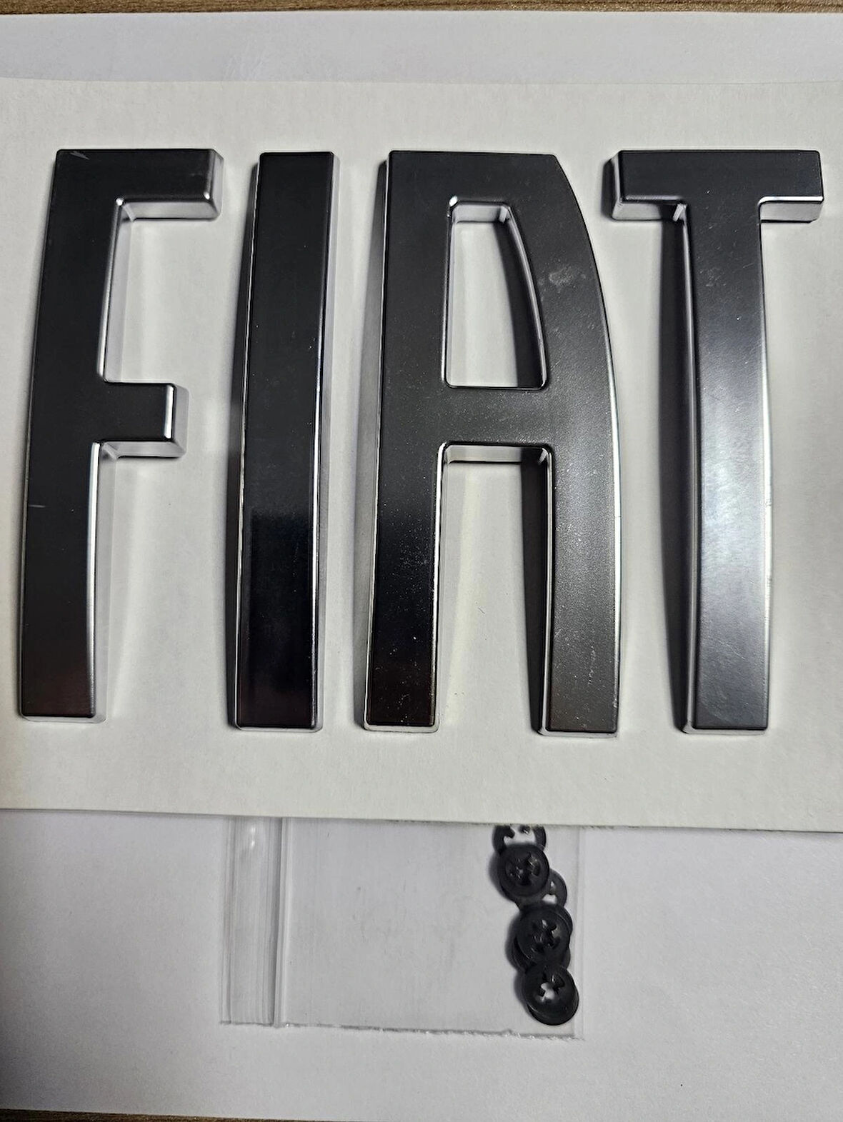 FİAT FİORİNO DOBLO ÖN PANJUR ARMASI - AMBLEMİ - ÖN KAPUT FİAT YAZISI