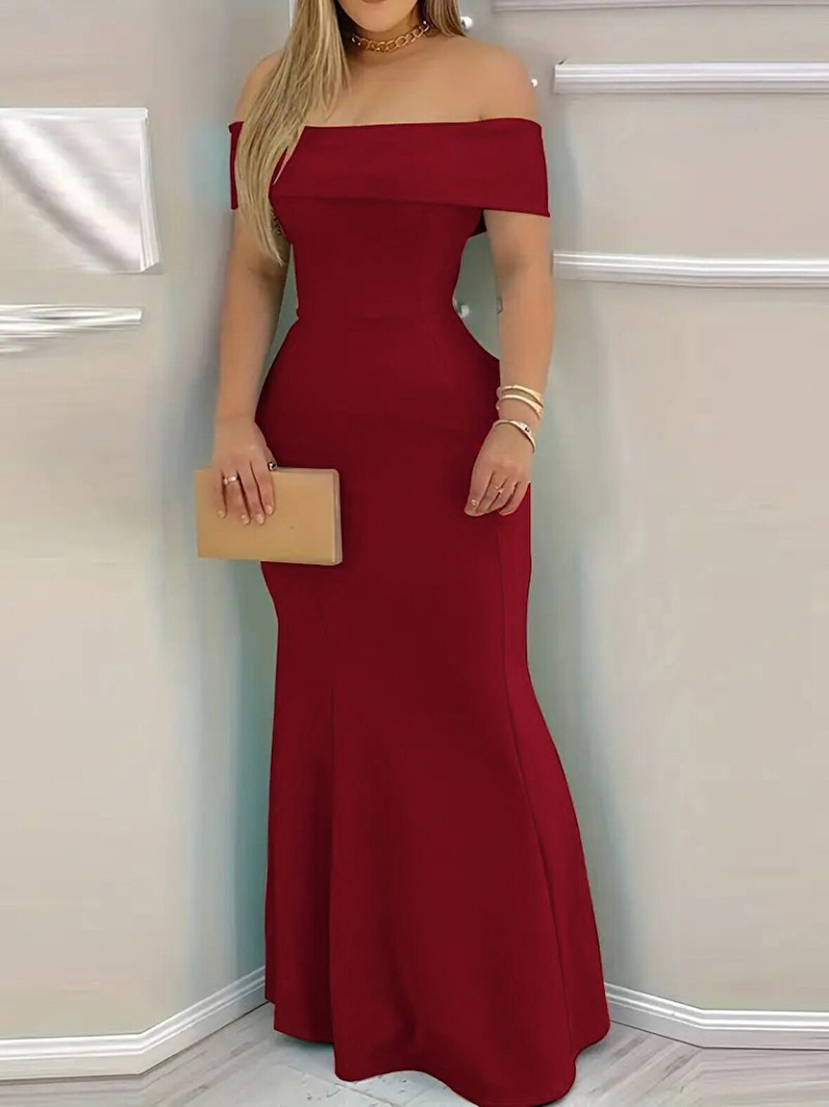 gelirr Kadın Kısa Kollu Madonna Yaka Belden Oturtmalı Uzun Ithal Krep Elbise