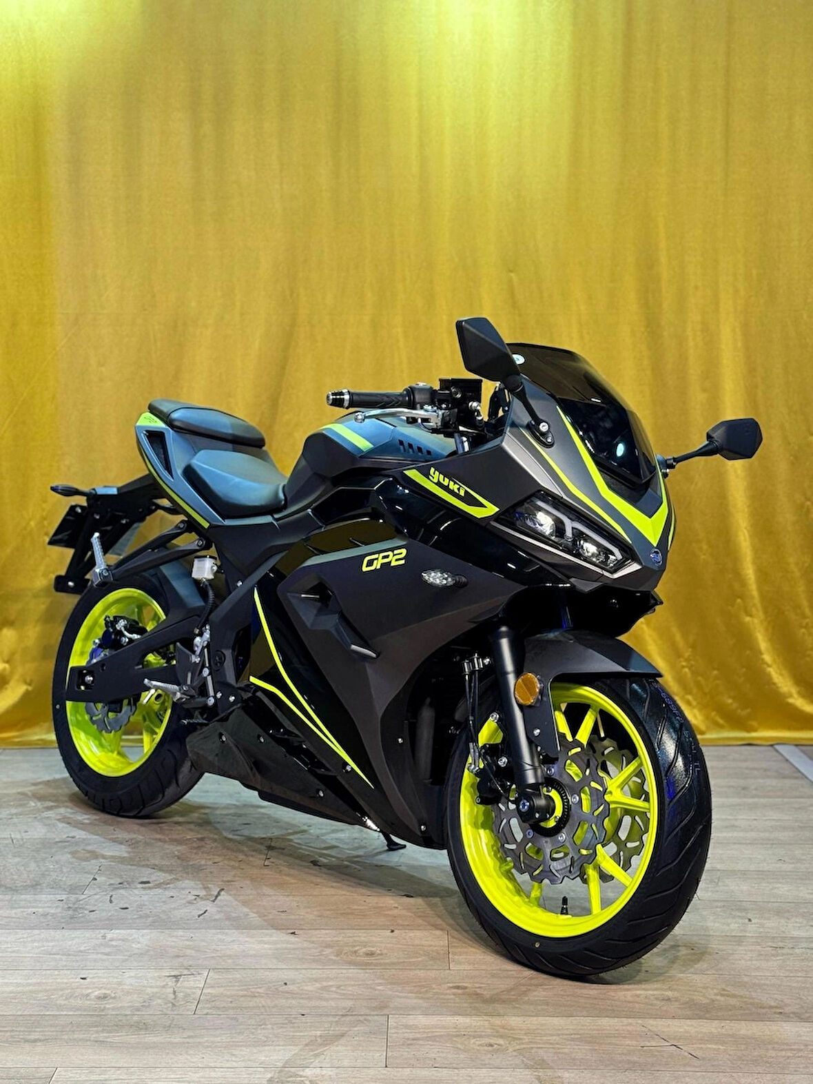 YUKİ - GP 2 RACİNG MOTOSİKLET - 2024 MODEL