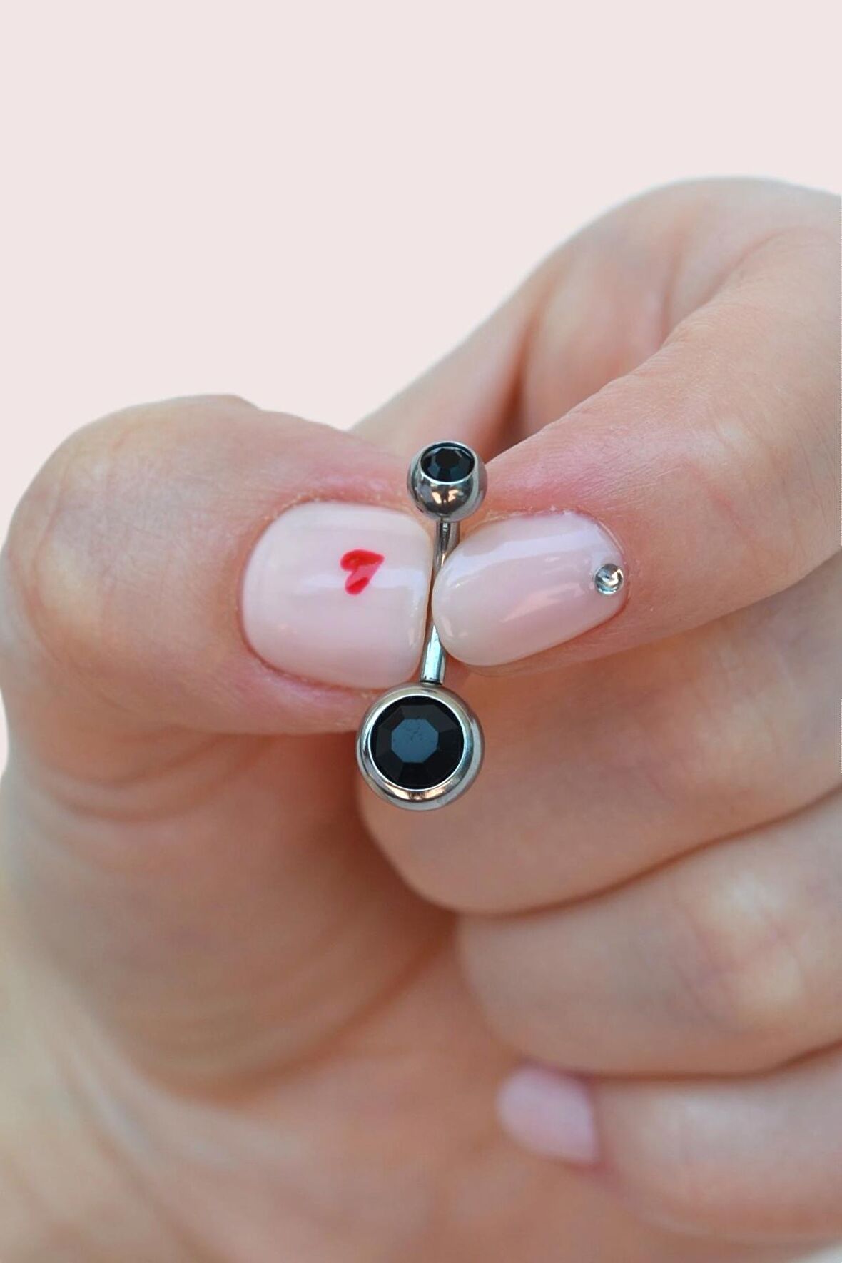 Siyah Renk Tektaşlı Çelik Göbek Piercingi