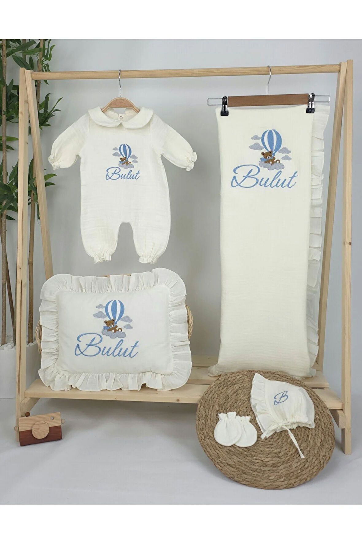 Müslin Yeni Doğan 4Katlı Organik %100Pamuk Kişiye Özgü Nakışlı Hastane Çıkış Seti (Ayıcık Model-3)