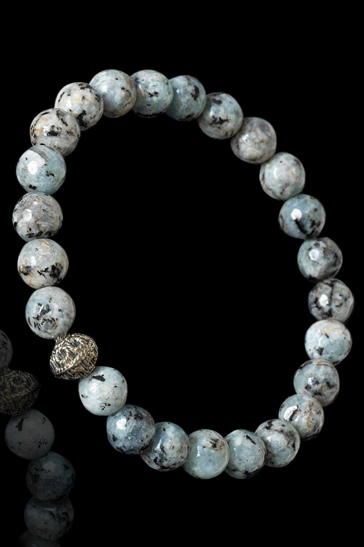 Sertifikalı Fasetli Sodalit Taşı Bileklik - Gümüş Aparatlı