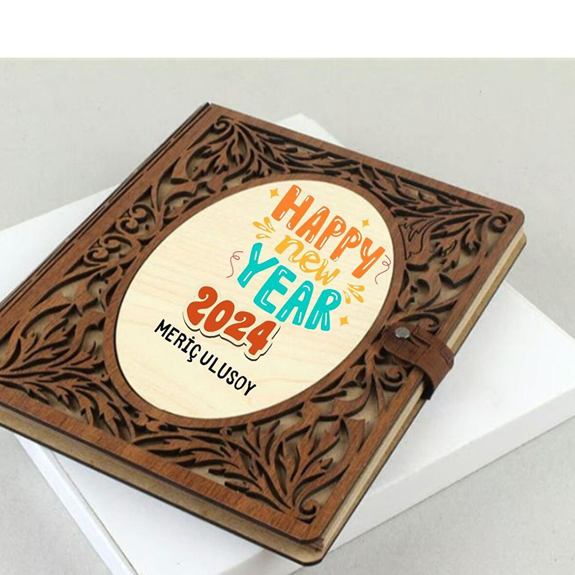 Yeni Yıl Hediyesi Kişiye Özel Ahşap Kapaklı Defter