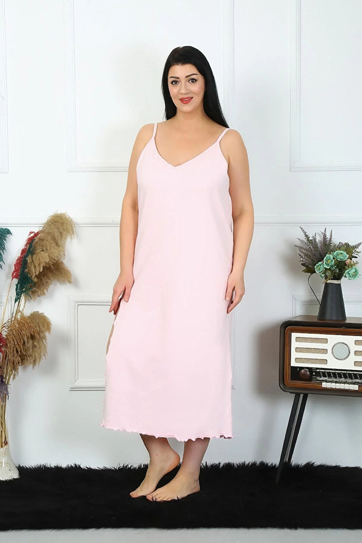Moda Kadın Büyük Beden İp Askılı Pamuklu Pembe Uzun Gecelik