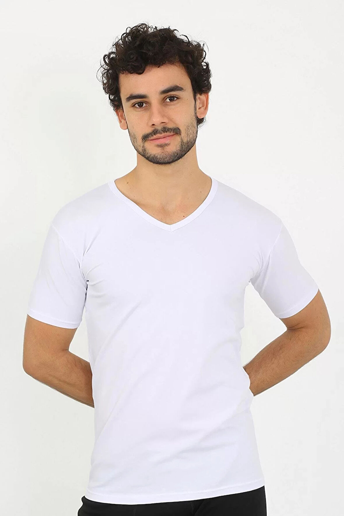 Moda Erkek Likralı V Yaka Beyaz T-Shirt