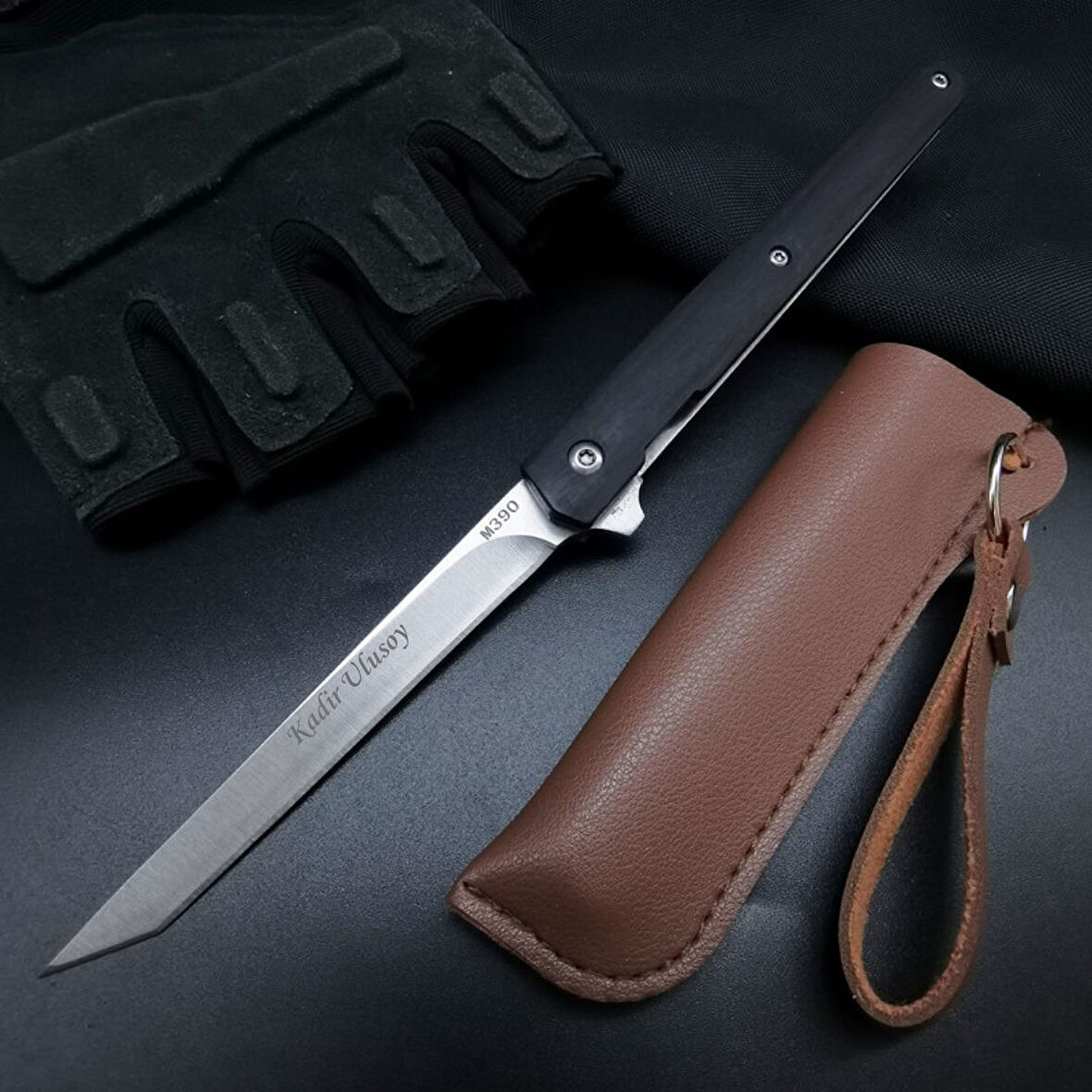 Kişiye Özel M390 Çelik Kamp ve Outdoor Çakı – İsim Yazılı Şık Deri Kılıflı