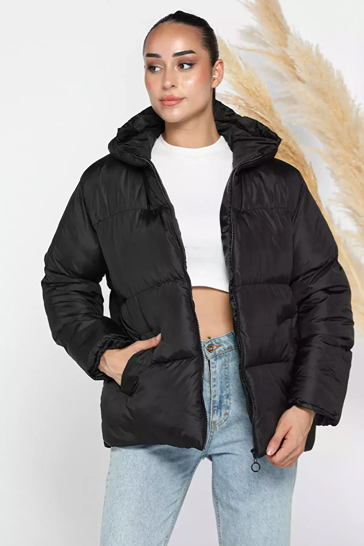 Kadın Kapüşonlu Oversize Şişme Mont