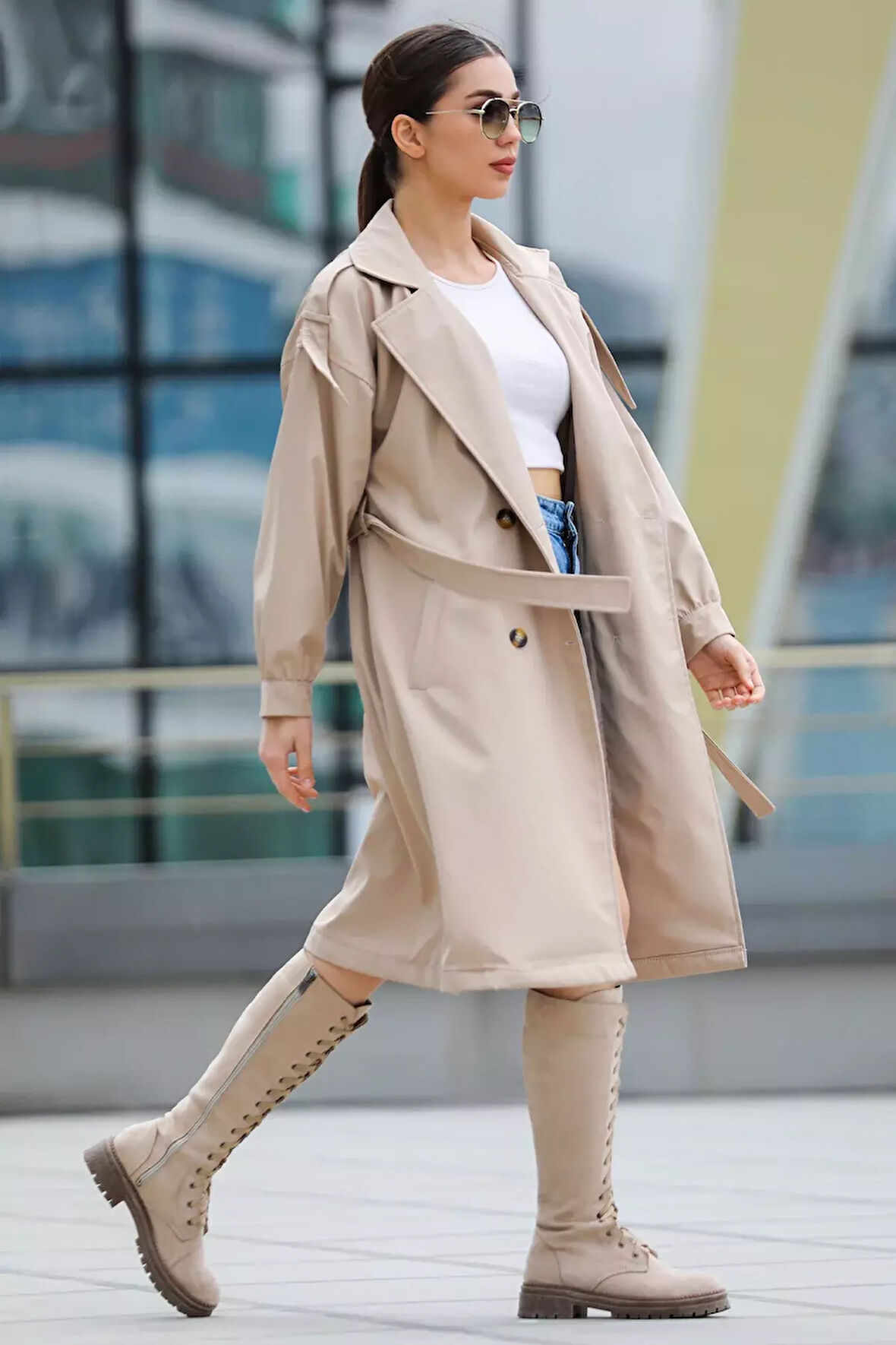 Kadın Kruvaze Yaka Astarlı Bel Kuşaklı Tarz Trençkot