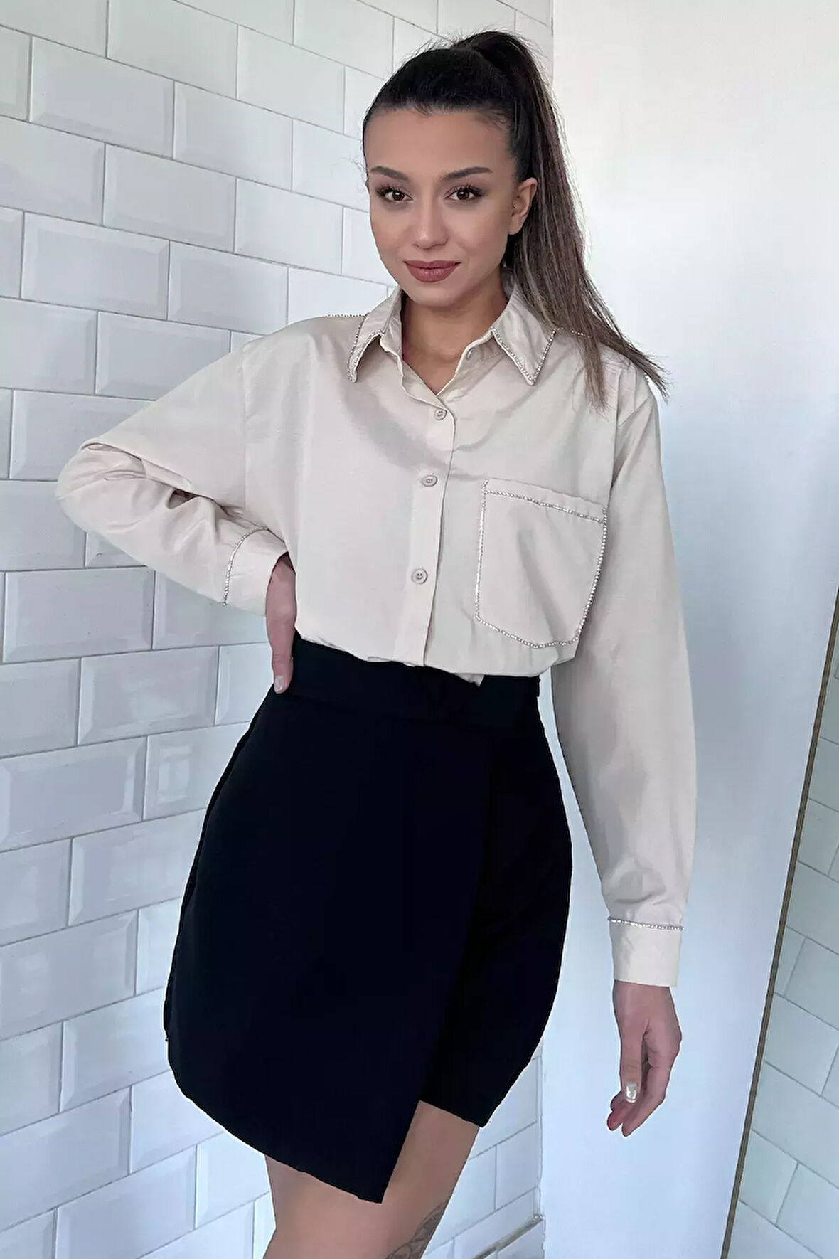 Taş İşlemeli Kadın Gömlek