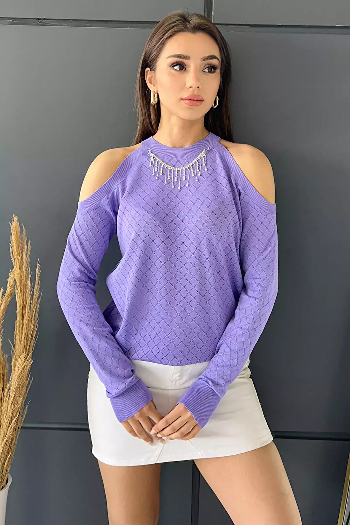 Omuz Dekolteli Bisiklet Yaka Taşlı Kadın Triko Bluz