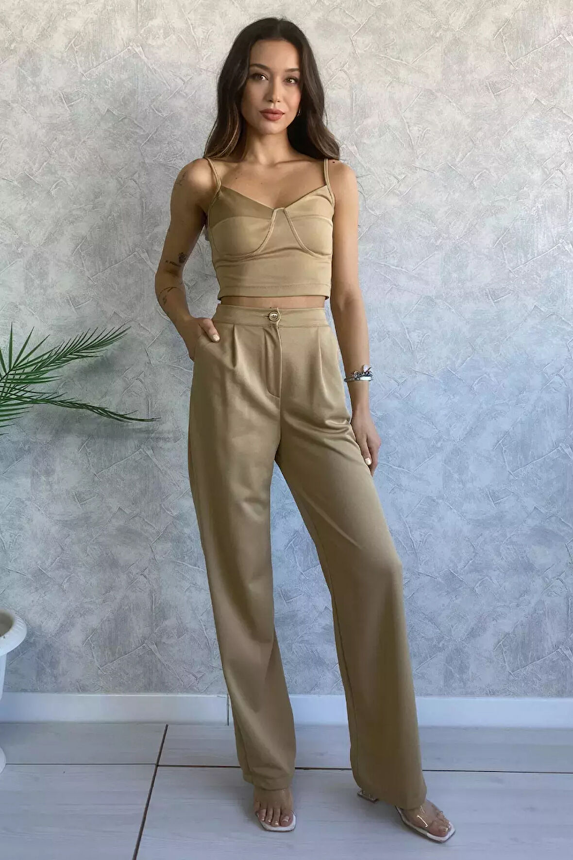 Crop Büstiyer Pantolon İkili Takım