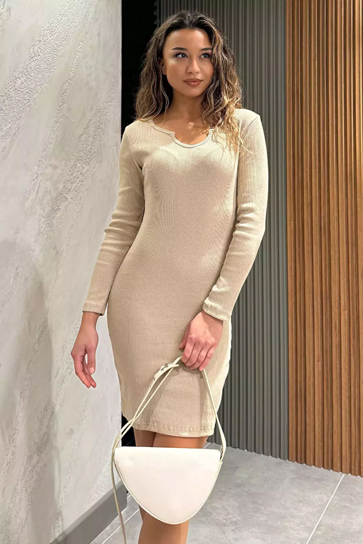 Uzun Kol Likralı Kaşkorse Elbise