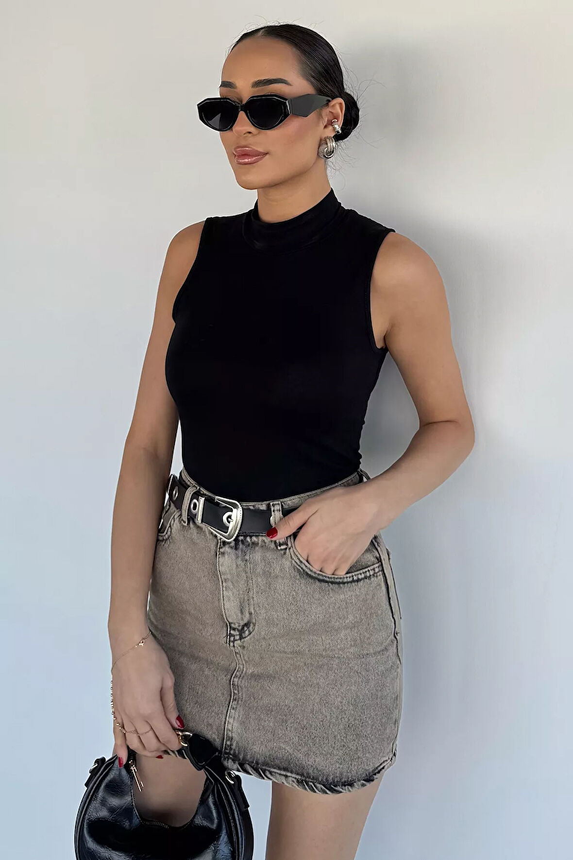 Balıkçı Yaka Sıfır Kol Body Bluz