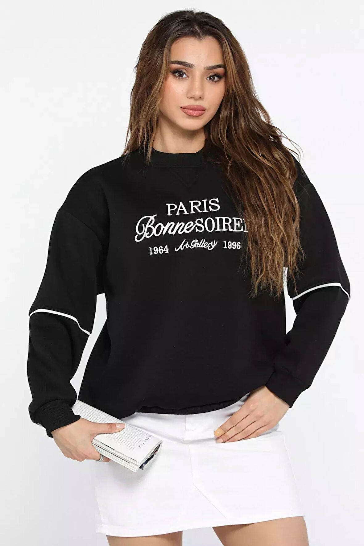 Kadın Üç İplik Şardonlu Nakışlı Sweatshirt
