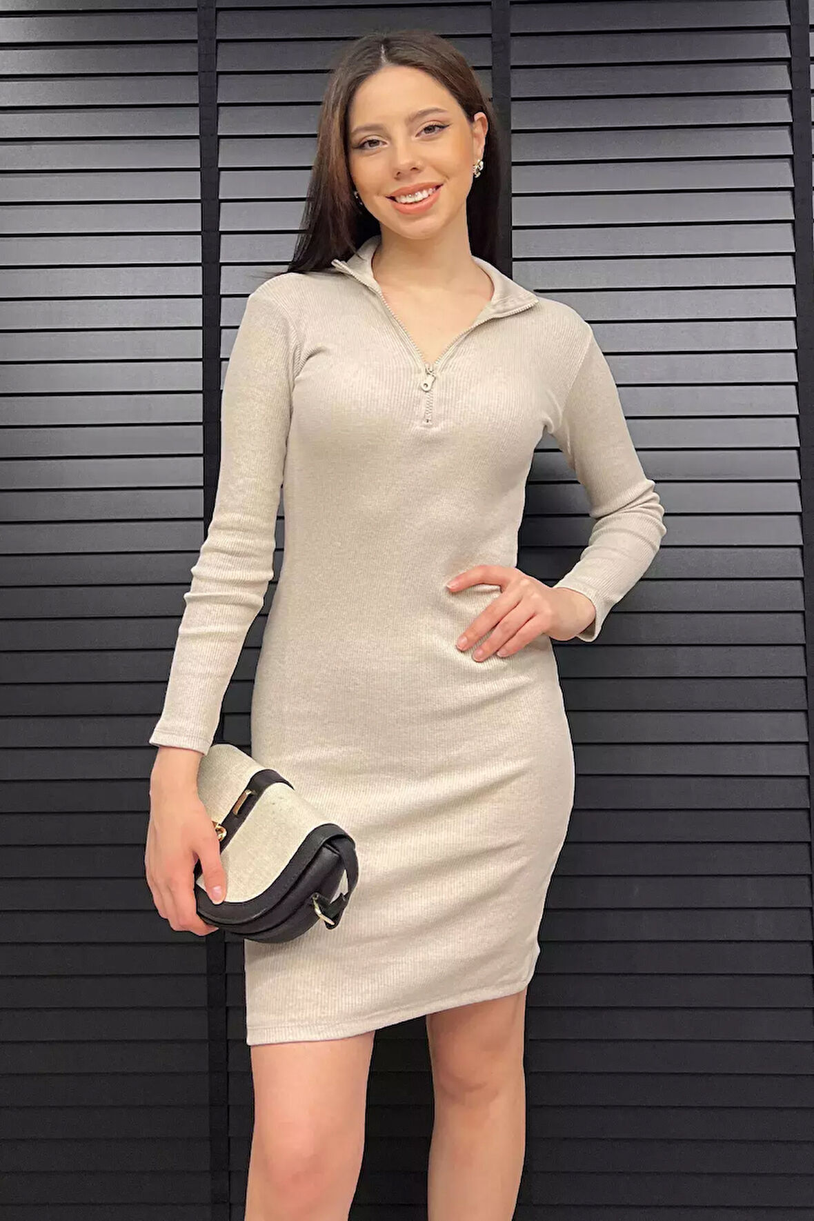 Yarım Fermuarlı Likralı Kadın Elbise