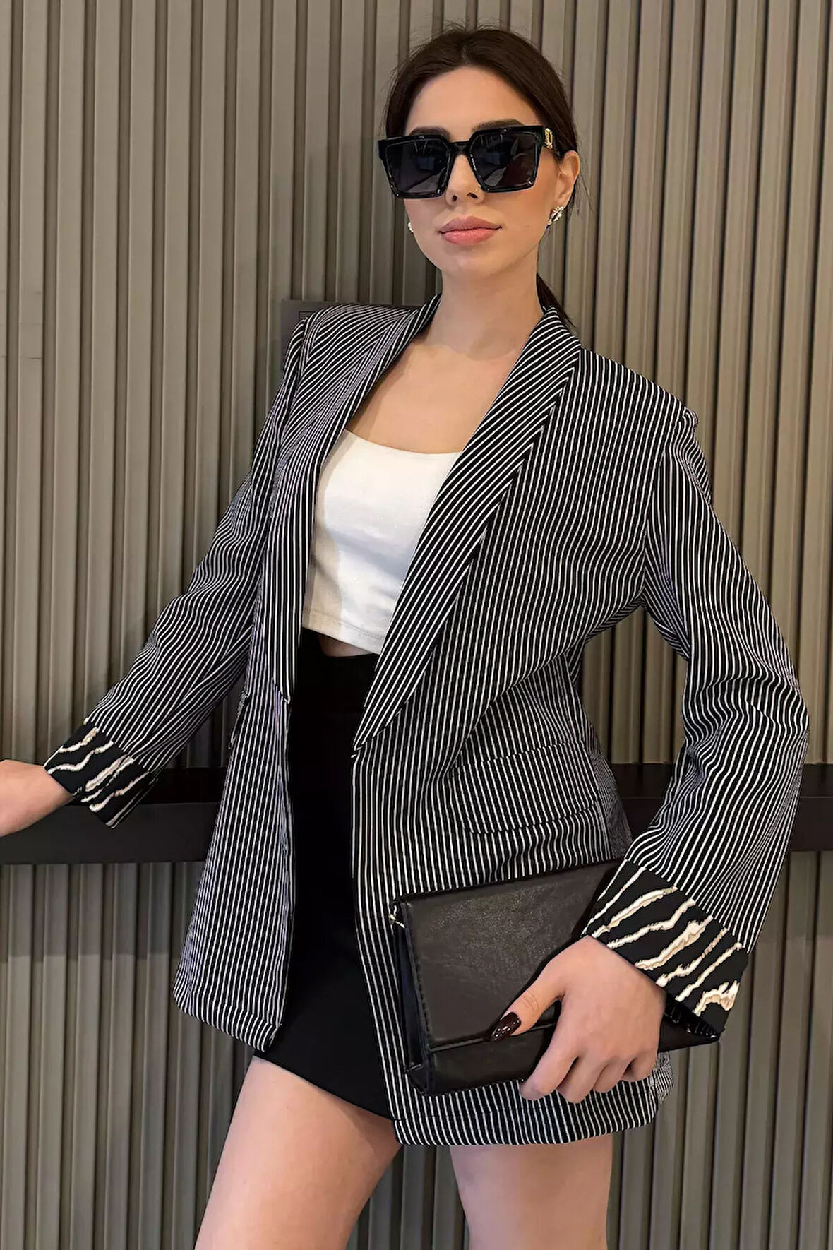 Kadın Çizgili Kol Detaylı Blazer Ceket