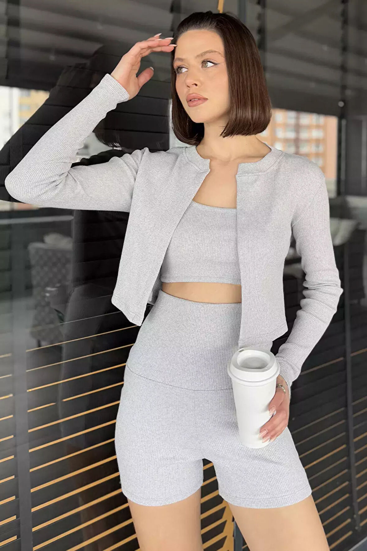 Kadın Kaşkorse Crop Hırka Şort Üçlü Takım