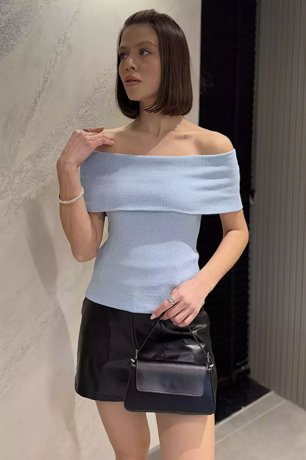 Kadın Madonna Yaka Kaşkorse Bluz