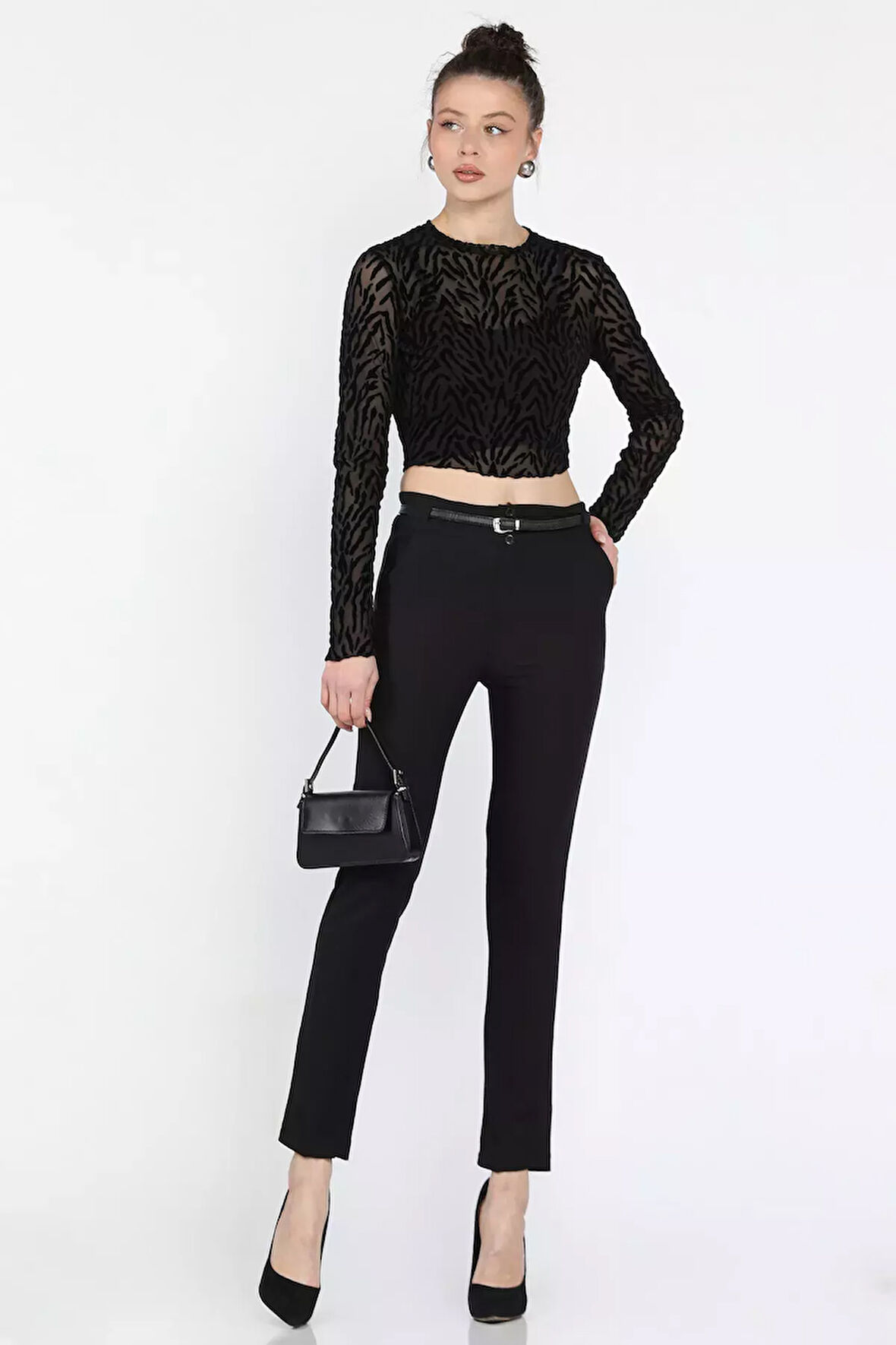 İnce Kemerli Kadın Pantolon