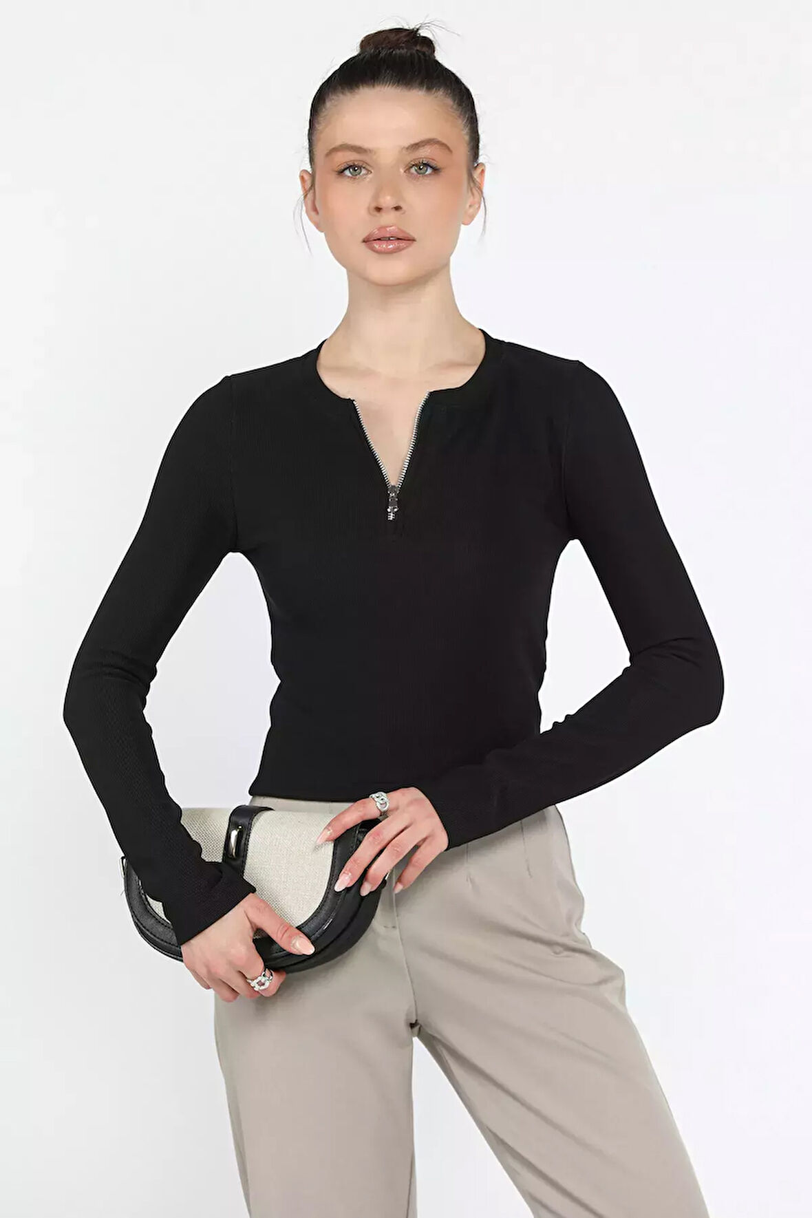 Kadın Yarım Fermuarlı Crop Body Bluz