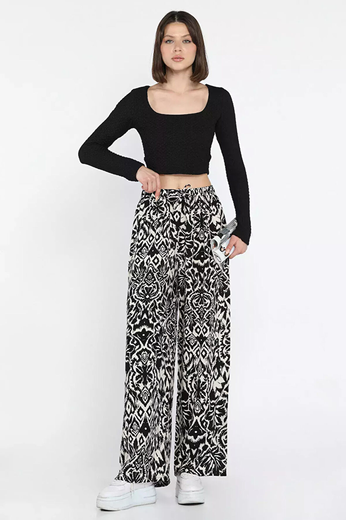 Bol Paça Viskon Yürüyüş Pantolonu