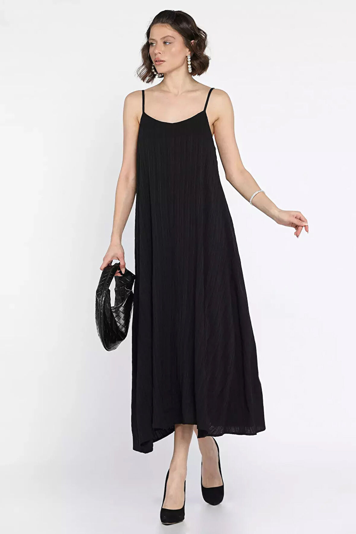 Kadın Ayarlanabilir Askılı Bol Kesim Elbise