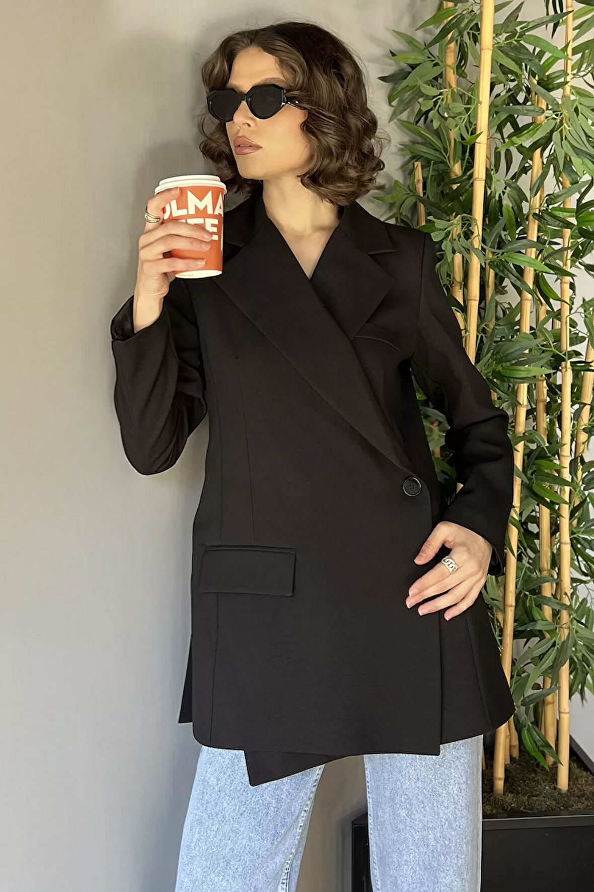 Yan Yırtmaçlı Astarlı Kadın Blazer Ceket