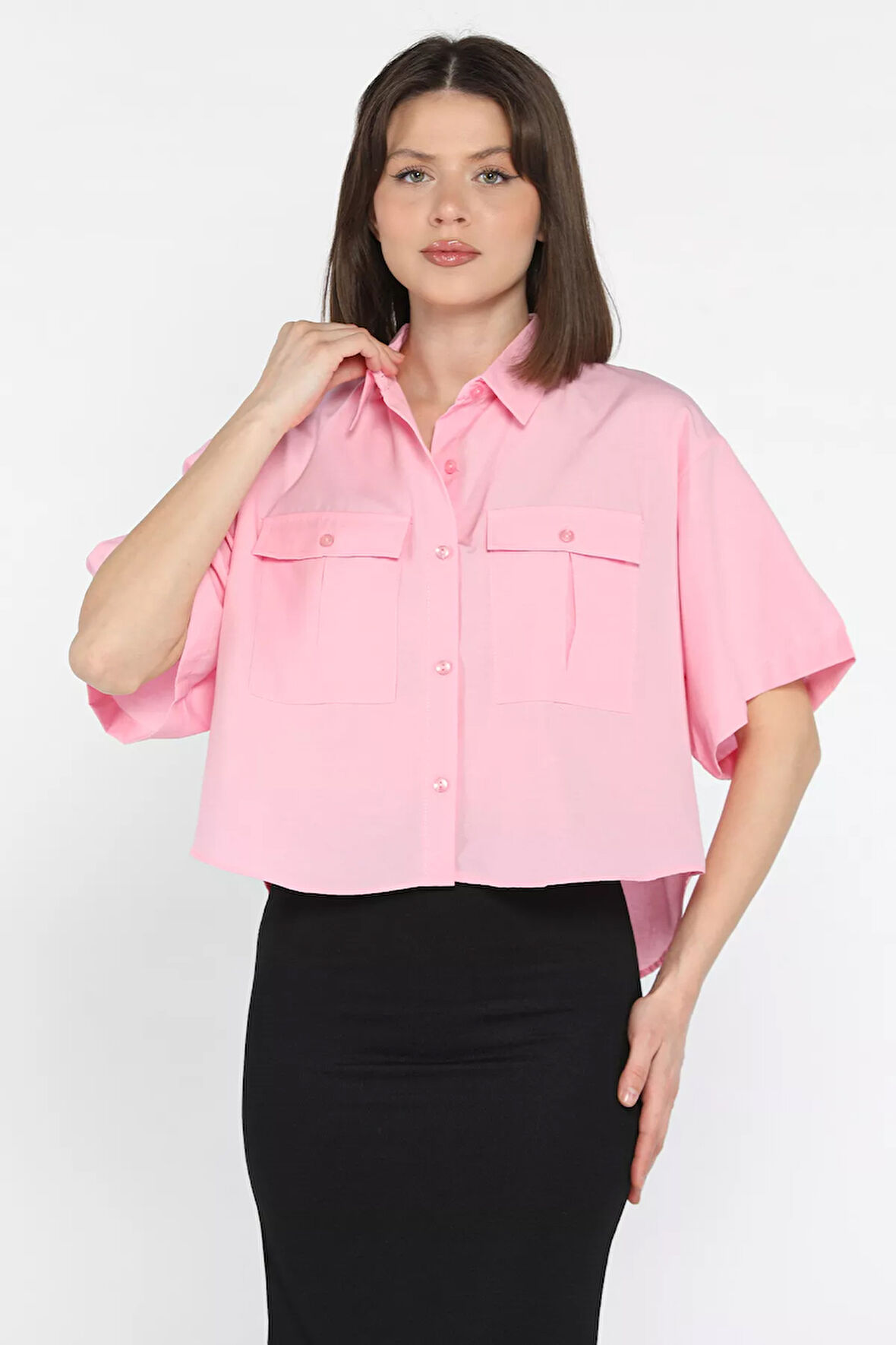 Kadın Çift Cepli Kısa Kol Gömlek